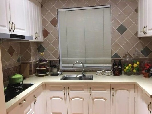 桐乡高铁站对面G6 0高速出口一公里精装交付