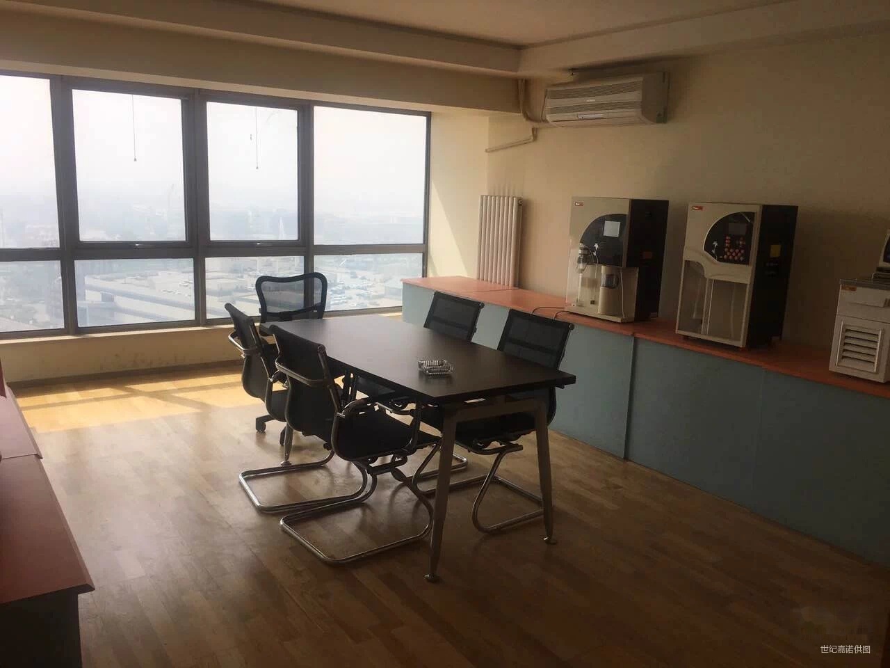 珠江摩尔国际中心 5.49米复式房 临近生命科学