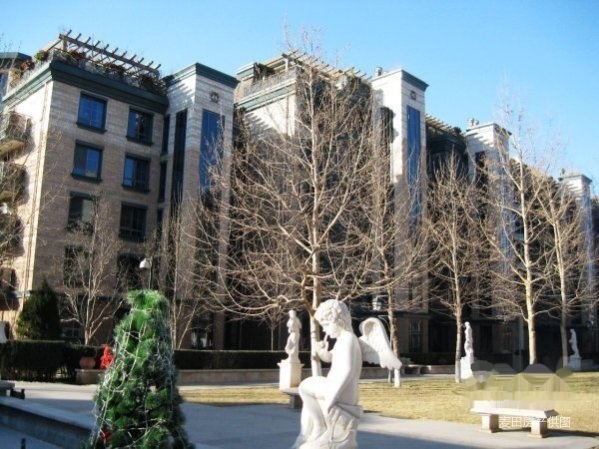 山水蓝维+花园洋房社区+一层带100平花园+适